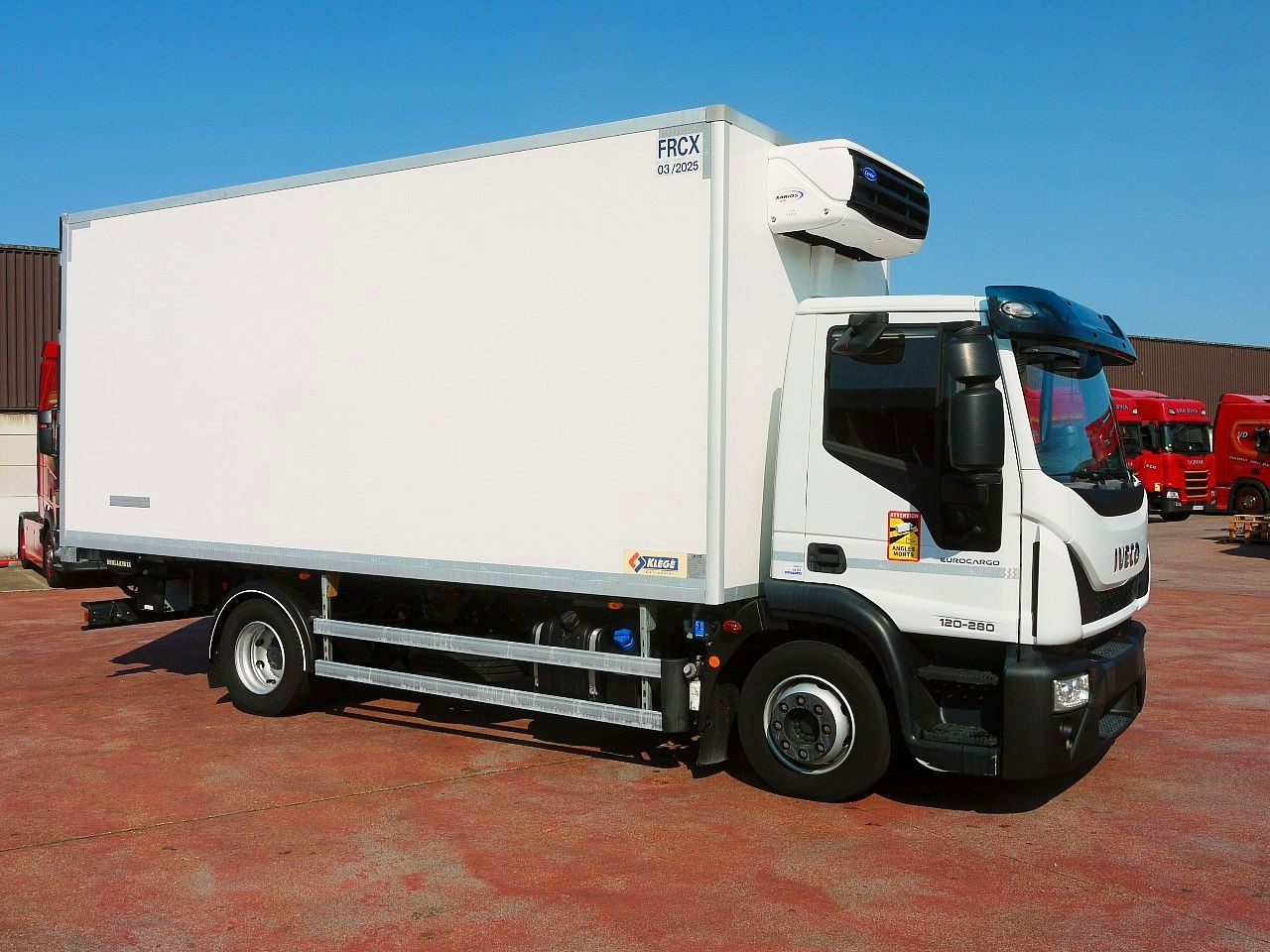 Iveco 120E28 KUHLKOFFER FLEISH BAHNEN CARRIER XARIOS - Refrigerator truck: picture 3 Iveco 120E28 KUHLKOFFER FLEISH BAHNEN CARRIER XARIOS - Refrigerator truck: picture 3
