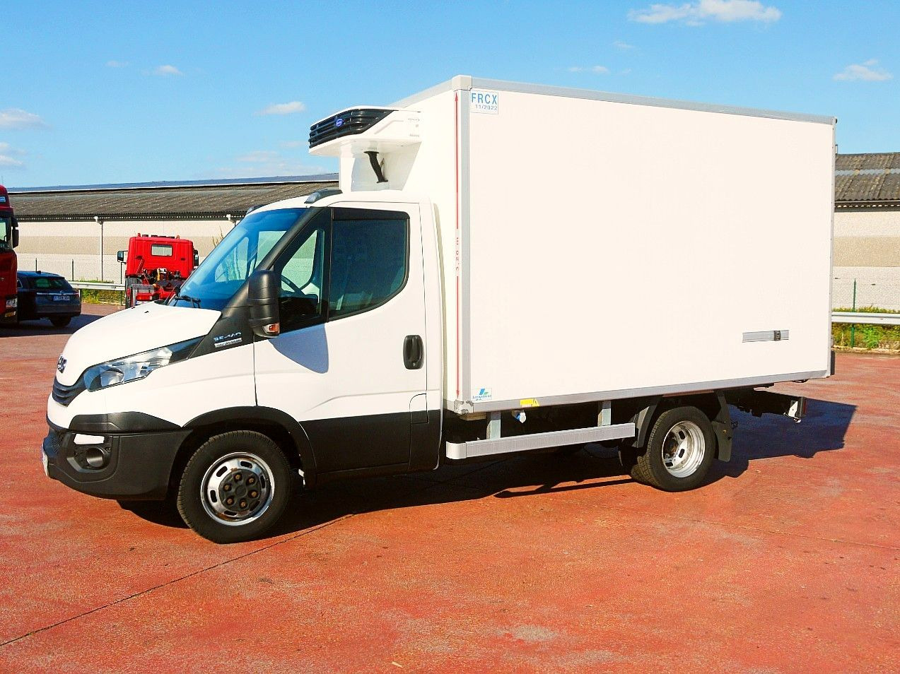 Iveco 35C14 DAILY KUHLKOFER CARRIER XARIOS 350 -20 A/C - Refrigerated van: picture 3 Iveco 35C14 DAILY KUHLKOFER CARRIER XARIOS 350 -20 A/C - Refrigerated van: picture 3