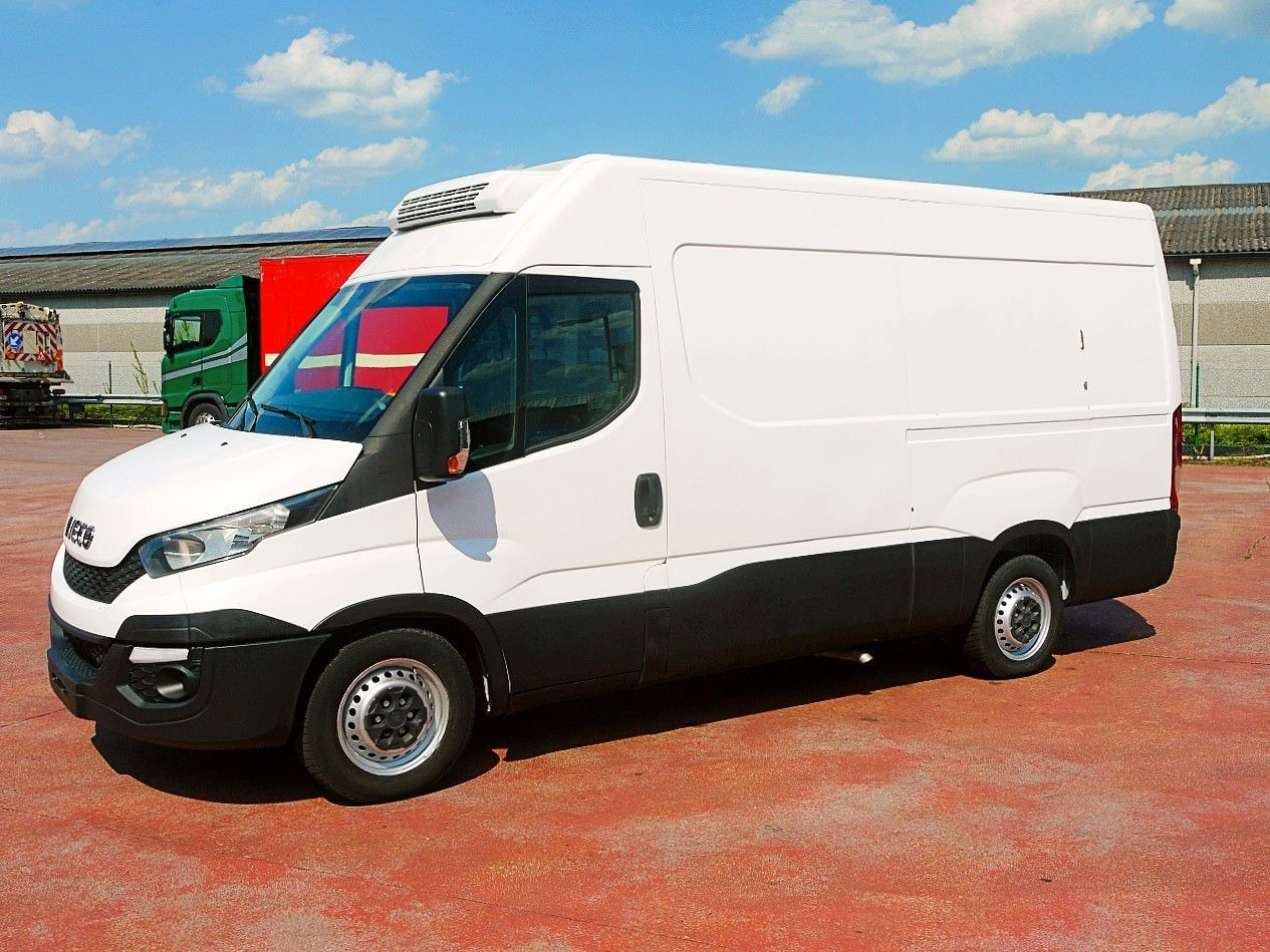 Iveco 35S13 DAILY KUHLKASTENWAGEN THERMOKING V300 MULT - Refrigerated van: picture 4 Iveco 35S13 DAILY KUHLKASTENWAGEN THERMOKING V300 MULT - Refrigerated van: picture 4