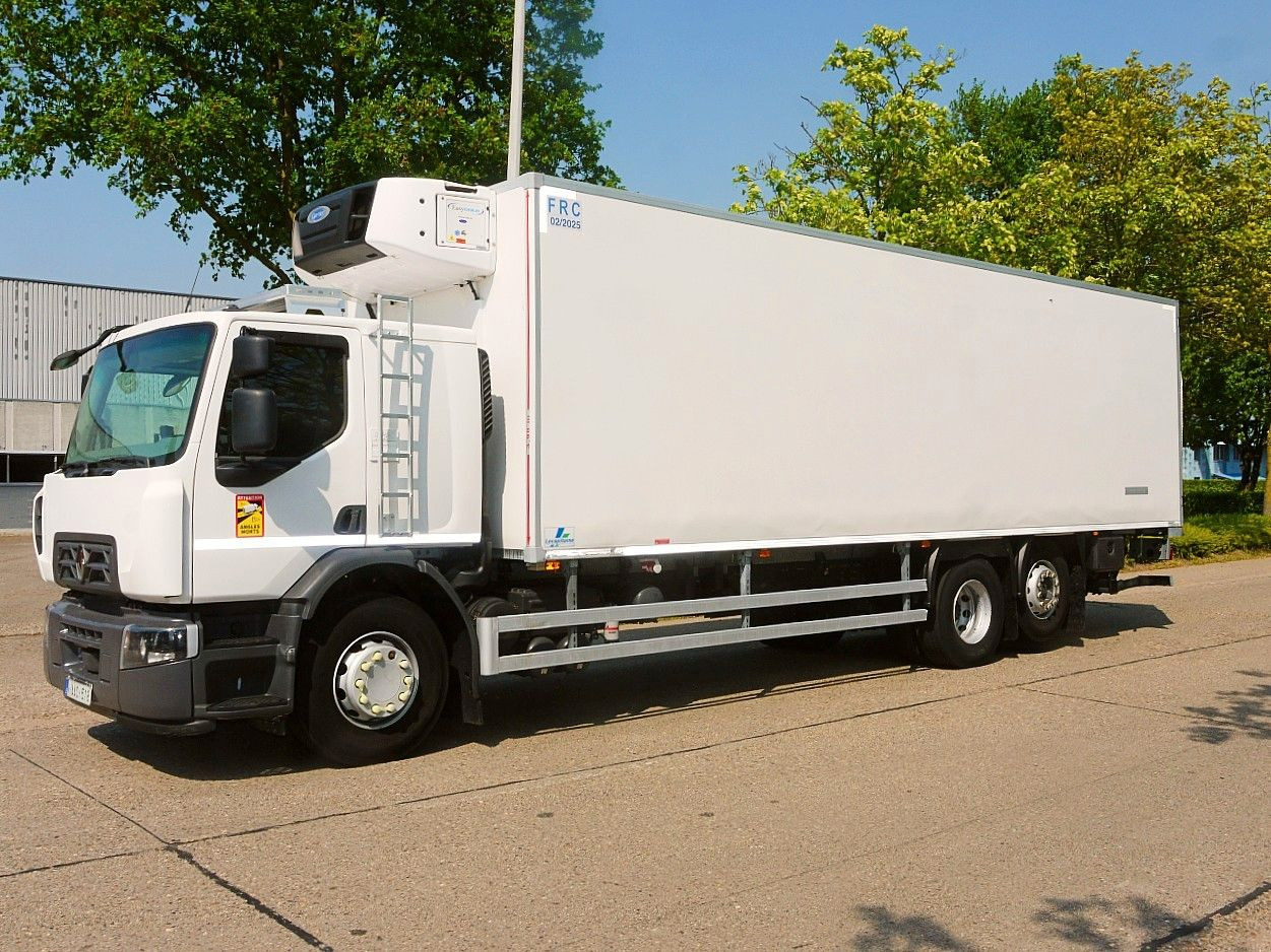 Renault D 26.320 6x2 KUHLKOFFER CARRIER SUPRA 850 XL CAB - Refrigerator truck: picture 3 Renault D 26.320 6x2 KUHLKOFFER CARRIER SUPRA 850 XL CAB - Refrigerator truck: picture 3