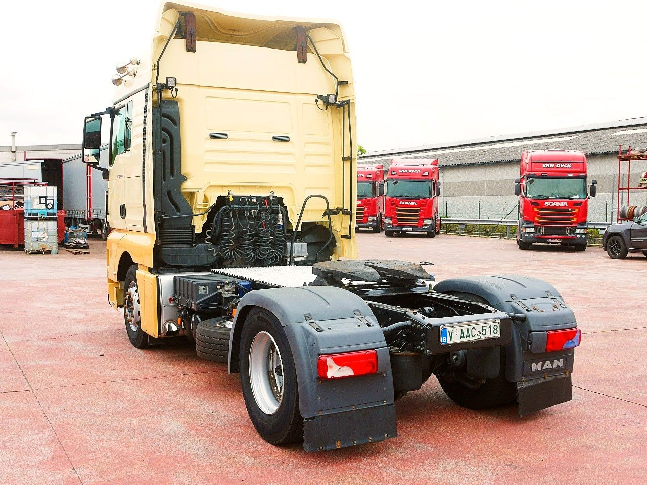 MAN TGX 18.400 TOP ZUSTAND 1e hand A/C - Tractor unit: picture 5 MAN TGX 18.400 TOP ZUSTAND 1e hand A/C - Tractor unit: picture 5