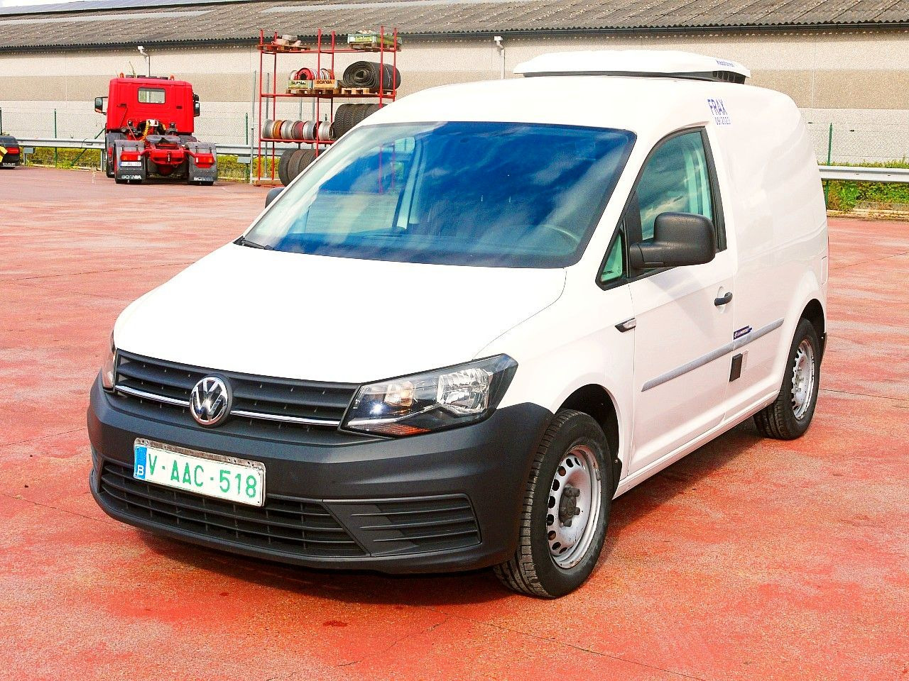 Volkswagen CADDY 2.0 KONVEKTA -2c A/C €6 - Refrigerated van: picture 5 Volkswagen CADDY 2.0 KONVEKTA -2c A/C €6 - Refrigerated van: picture 5
