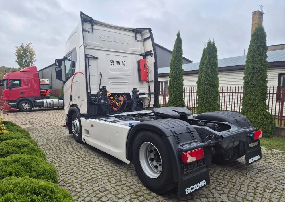 Scania R450 - Tractor unit: picture 4 Scania R450 - Tractor unit: picture 4