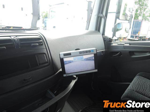 Mercedes-Benz Atego 916 L - Box truck: picture 2 Mercedes-Benz Atego 916 L - Box truck: picture 2