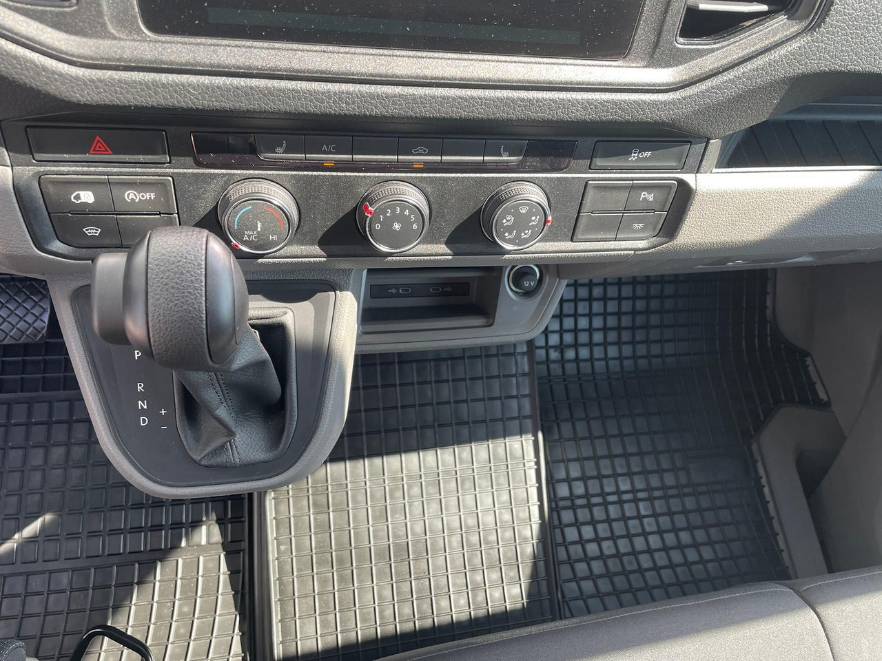 Panel van MAN TGE 3.160 Kasten L4H3 LED HECK AUTOM AHK TEMP: picture 28 Panel van MAN TGE 3.160 Kasten L4H3 LED HECK AUTOM AHK TEMP: picture 28