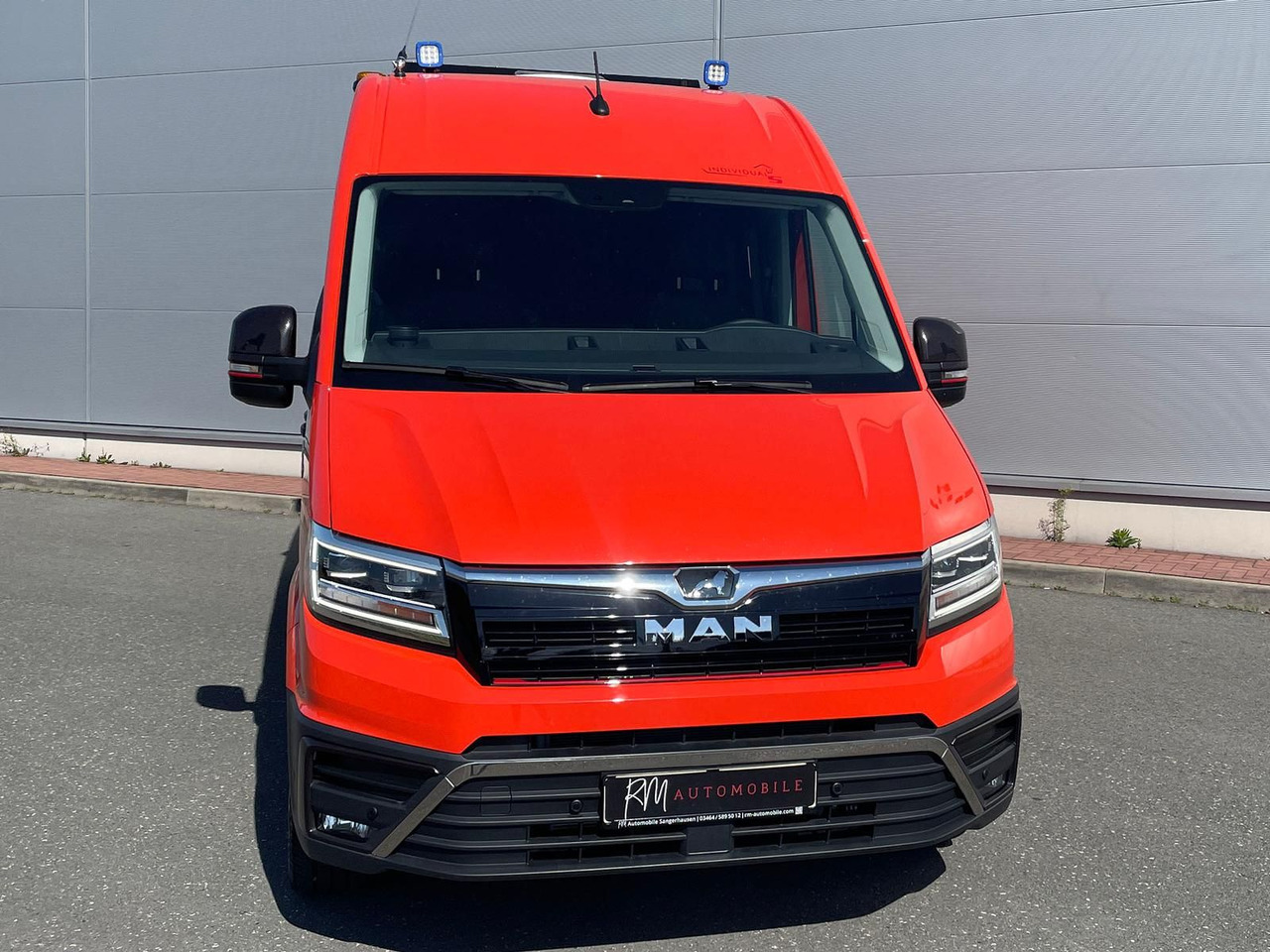 MAN TGE 3.180 L3H3 Individual S BF3 + BEGLEITFAHRZEU - Car: picture 3 MAN TGE 3.180 L3H3 Individual S BF3 + BEGLEITFAHRZEU - Car: picture 3