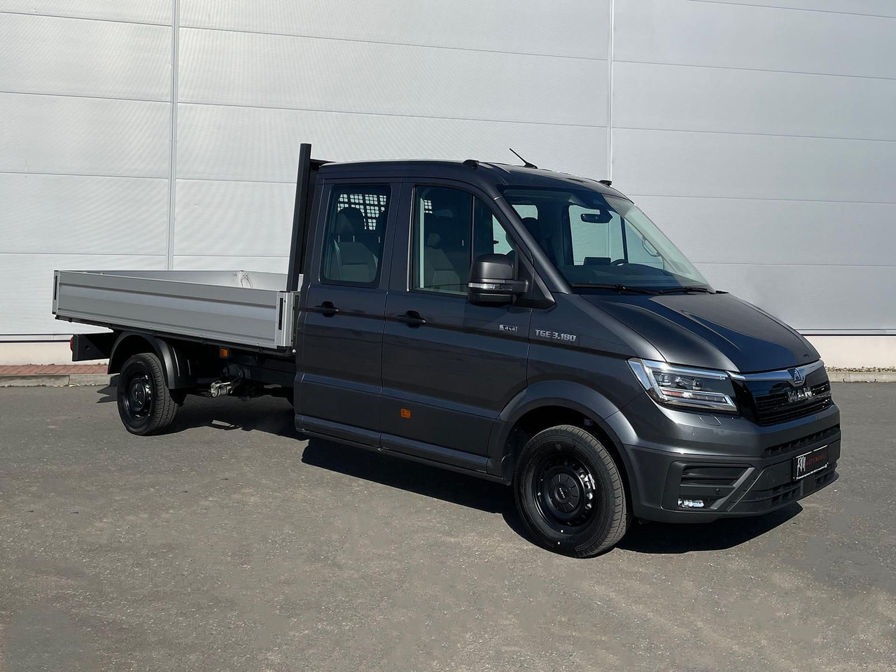 MAN TGE 3.180 Pritsche DOKA LR 4x4 ACC LED DIFF-SPER - Flatbed van, Combi van: picture 2 MAN TGE 3.180 Pritsche DOKA LR 4x4 ACC LED DIFF-SPER - Flatbed van, Combi van: picture 2