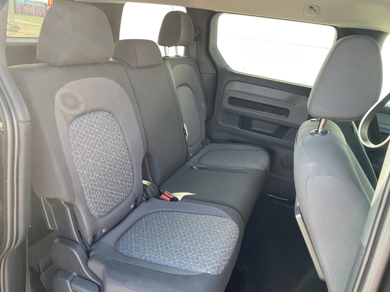 Passenger van, Electric van Volkswagen ID.Buzz KW Fahrwerk LM Felgen KLIMA PDC ACC DAB: picture 12 Passenger van, Electric van Volkswagen ID.Buzz KW Fahrwerk LM Felgen KLIMA PDC ACC DAB: picture 12