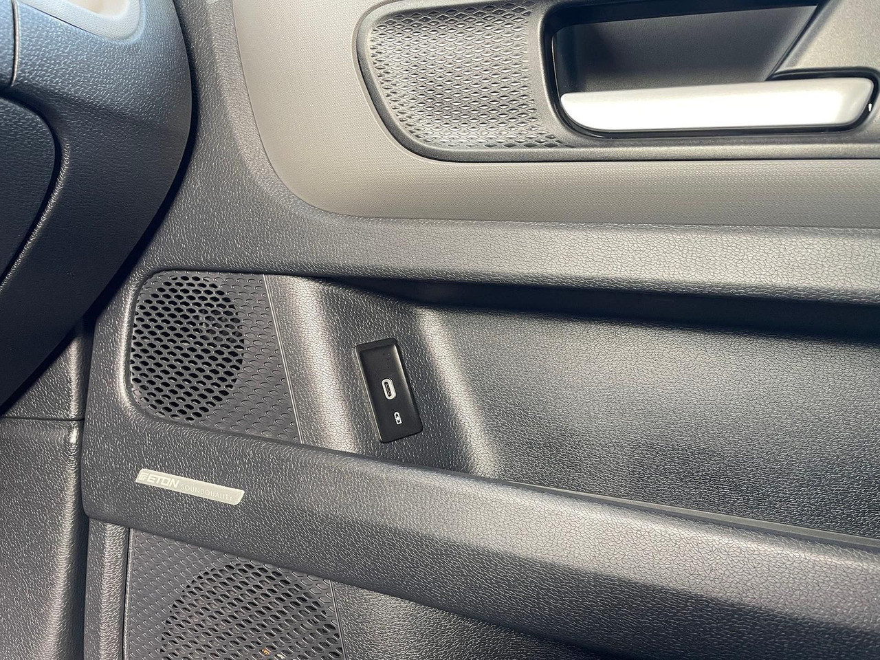 Passenger van, Electric van Volkswagen ID.Buzz KW Fahrwerk LM Felgen KLIMA PDC ACC DAB: picture 39 Passenger van, Electric van Volkswagen ID.Buzz KW Fahrwerk LM Felgen KLIMA PDC ACC DAB: picture 39