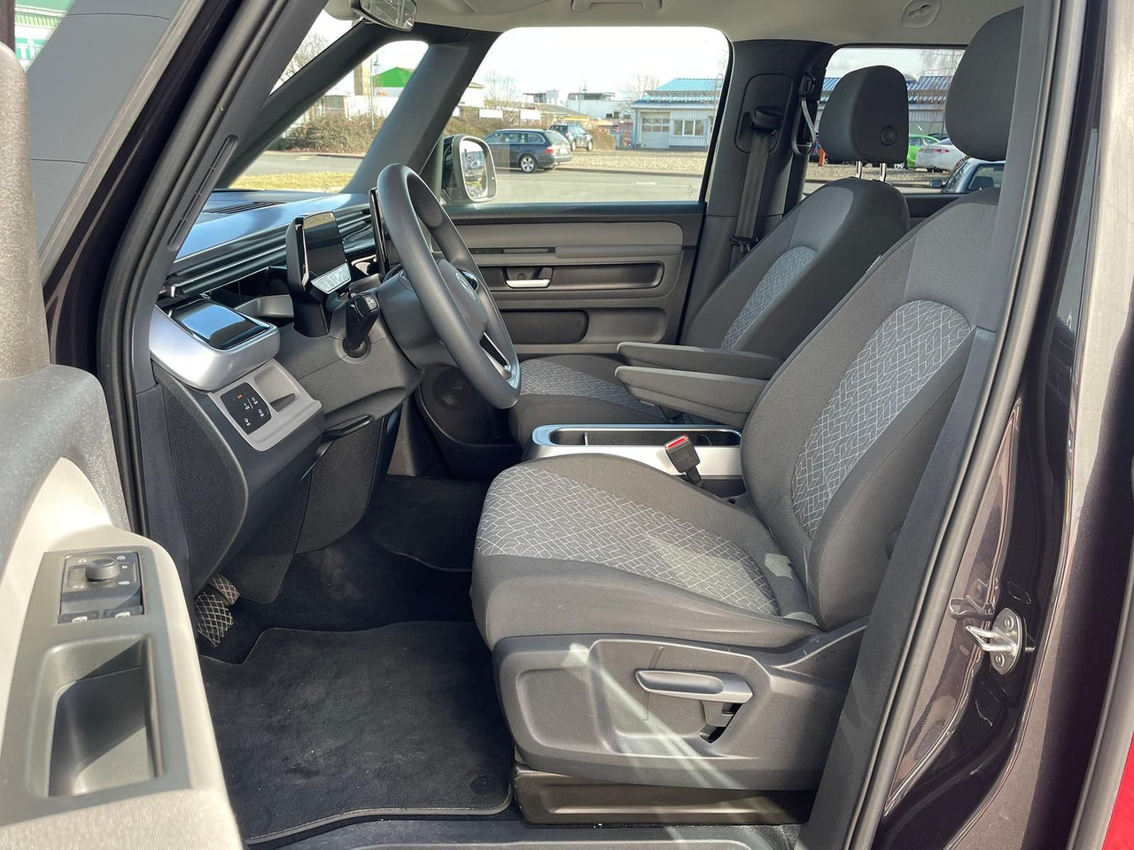 Passenger van, Electric van Volkswagen ID.Buzz KW Fahrwerk LM Felgen KLIMA PDC ACC DAB: picture 14 Passenger van, Electric van Volkswagen ID.Buzz KW Fahrwerk LM Felgen KLIMA PDC ACC DAB: picture 14