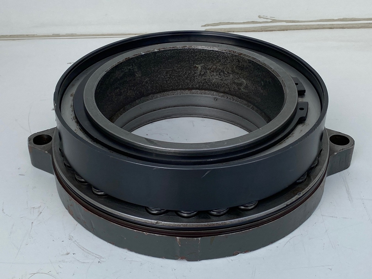 Liebherr Bremse ID-Nr.932801801. SAT325/254. - Gearbox for Crawler excavator: picture 5 Liebherr Bremse ID-Nr.932801801. SAT325/254. - Gearbox for Crawler excavator: picture 5