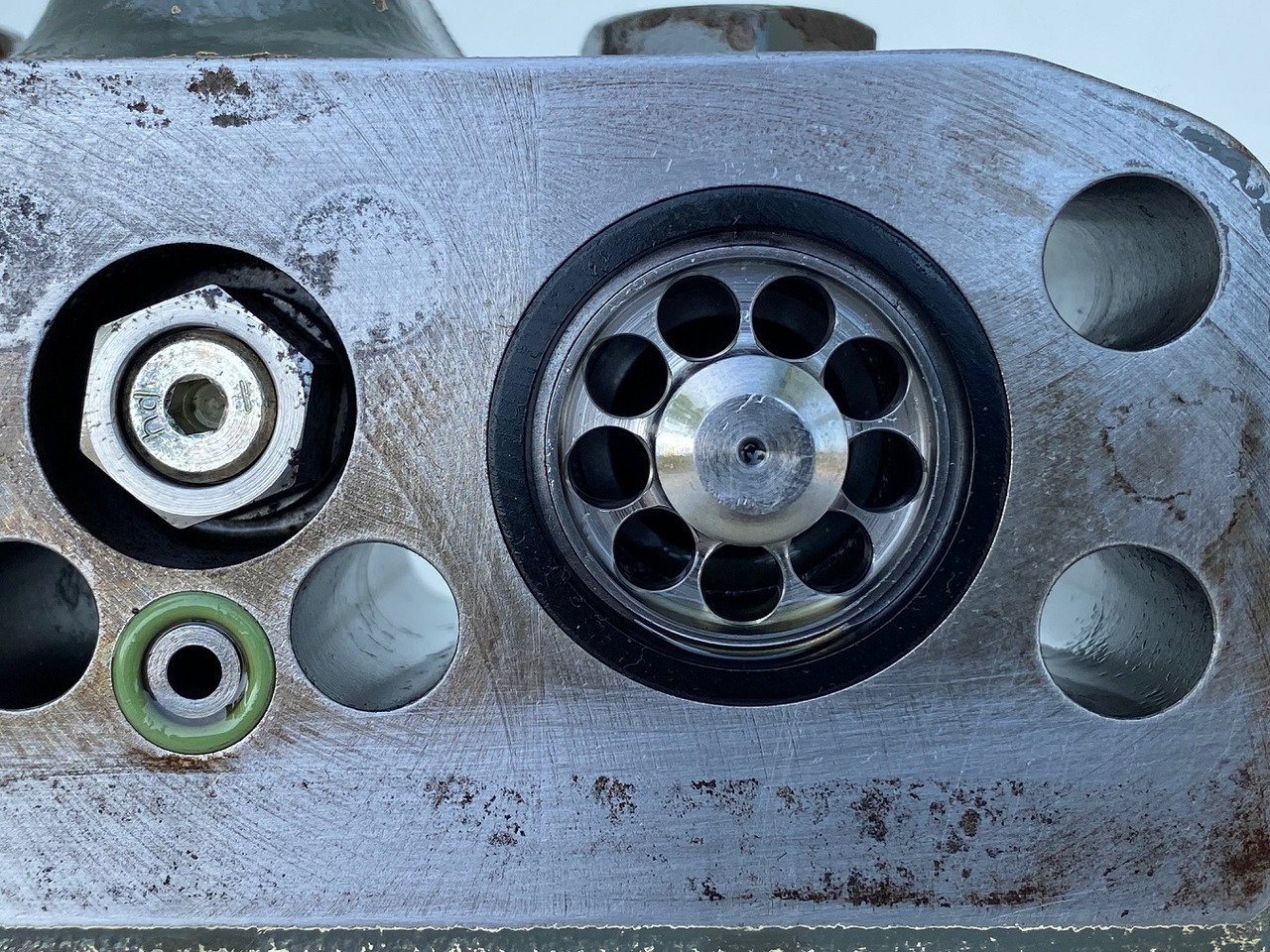 Final drive for Crawler excavator Liebherr Bremsventil ID-Nr.10471957.  LOS914, LOS924, R902, R904, R912, R914, R922, R924, R924 COMP, R924 COMPA.  #STM20.05##: picture 9