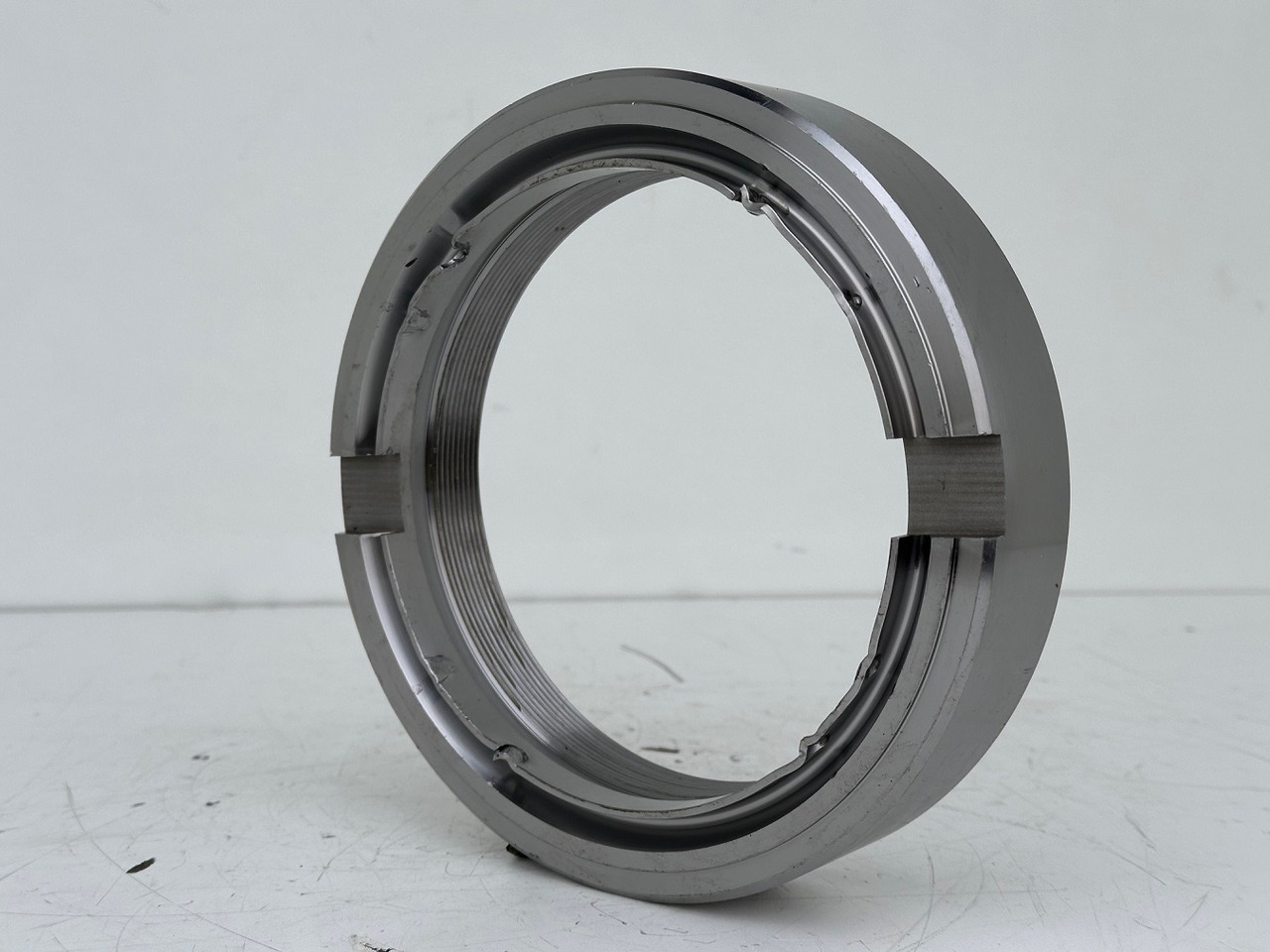 Liebherr Nutmutter ID-Nr.9443117 - ID-Nr.944311703. LH110,A974,LOS974,P974,P976,R974,R976,R980,P994,P995,R944,R995. #944311703.27.12.01# - Gearbox for Construction machinery: picture 3 Liebherr Nutmutter ID-Nr.9443117 - ID-Nr.944311703. LH110,A974,LOS974,P974,P976,R974,R976,R980,P994,P995,R944,R995. #944311703.27.12.01# - Gearbox for Construction machinery: picture 3