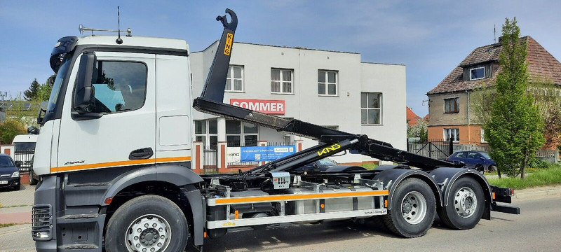 Mercedes-Benz Actros 2542 KING HZ-20R - Hook lift truck: picture 4 Mercedes-Benz Actros 2542 KING HZ-20R - Hook lift truck: picture 4