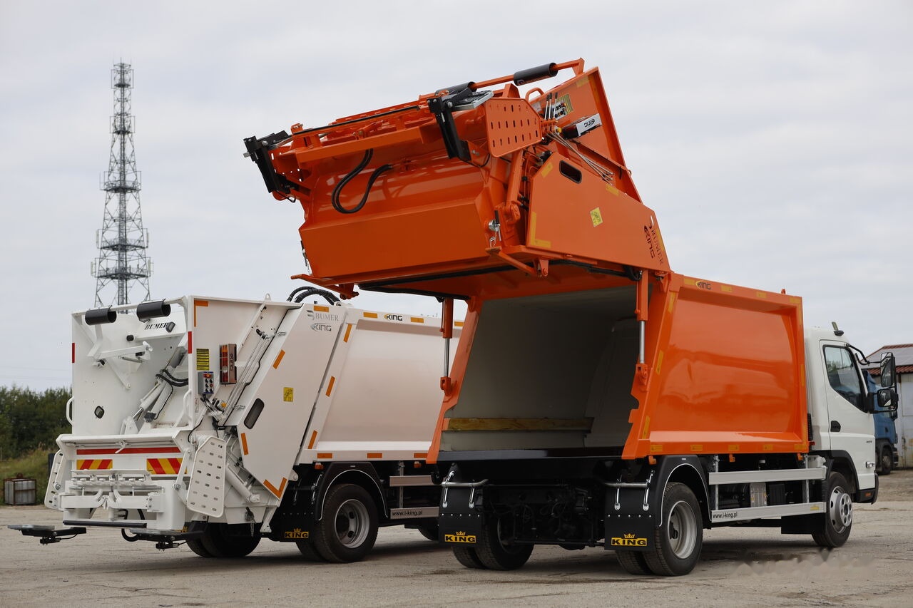 Mitsubishi Fuso 9C18 - Garbage truck: picture 2 Mitsubishi Fuso 9C18 - Garbage truck: picture 2