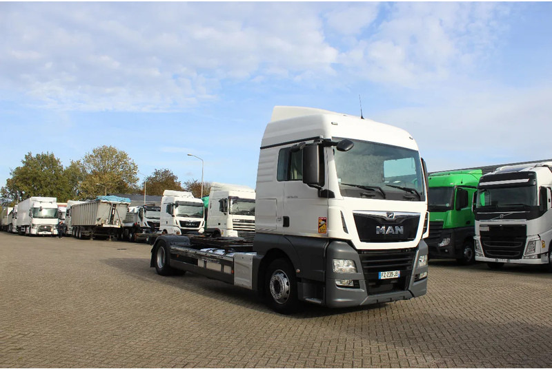 MAN TGX 18.430 * EURO6 * 4X2 * - Cab chassis truck: picture 5 MAN TGX 18.430 * EURO6 * 4X2 * - Cab chassis truck: picture 5