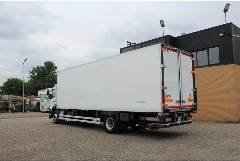 Mercedes-Benz Axor 1829 * MANAUL * EURO5 * 4X2 * - Refrigerator truck: picture 2 Mercedes-Benz Axor 1829 * MANAUL * EURO5 * 4X2 * - Refrigerator truck: picture 2