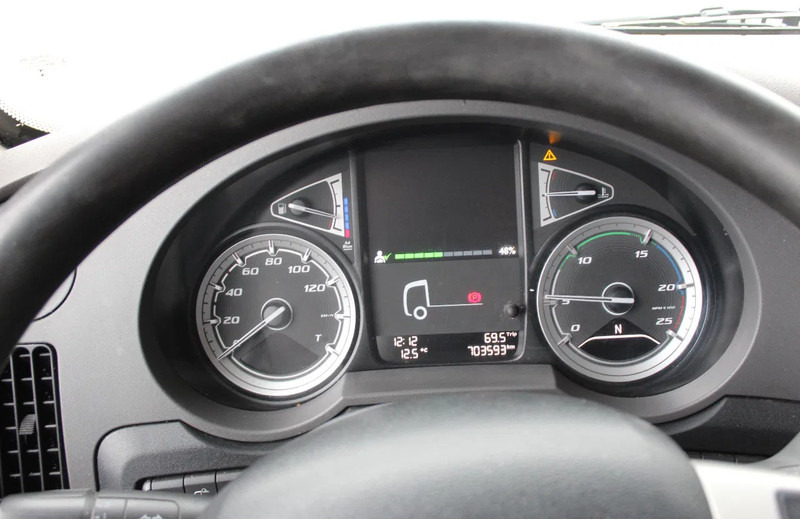 Tractor unit DAF XF 106.480 * RETARDER * BIG TANK * 4X2 * BIG SPACE *: picture 16 Tractor unit DAF XF 106.480 * RETARDER * BIG TANK * 4X2 * BIG SPACE *: picture 16