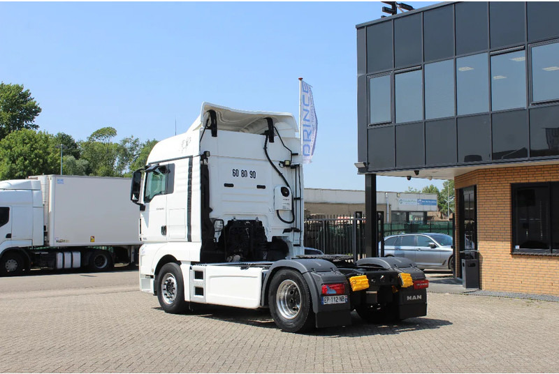 MAN TGX 18.500 * RETARDER * 4X2 * FULL SPOILER * - Tractor unit: picture 3 MAN TGX 18.500 * RETARDER * 4X2 * FULL SPOILER * - Tractor unit: picture 3