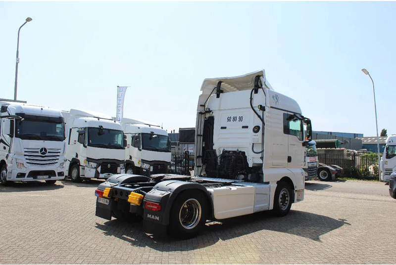 MAN TGX 18.500 * RETARDER * 4X2 * FULL SPOILER * - Tractor unit: picture 4 MAN TGX 18.500 * RETARDER * 4X2 * FULL SPOILER * - Tractor unit: picture 4