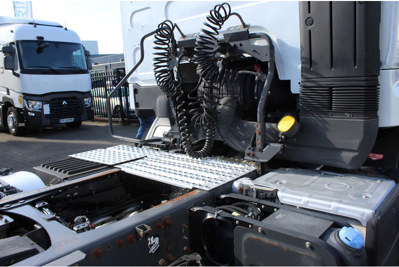 Tractor unit Renault Premium 460 * EURO5 * 4X2 *ADR *: picture 9