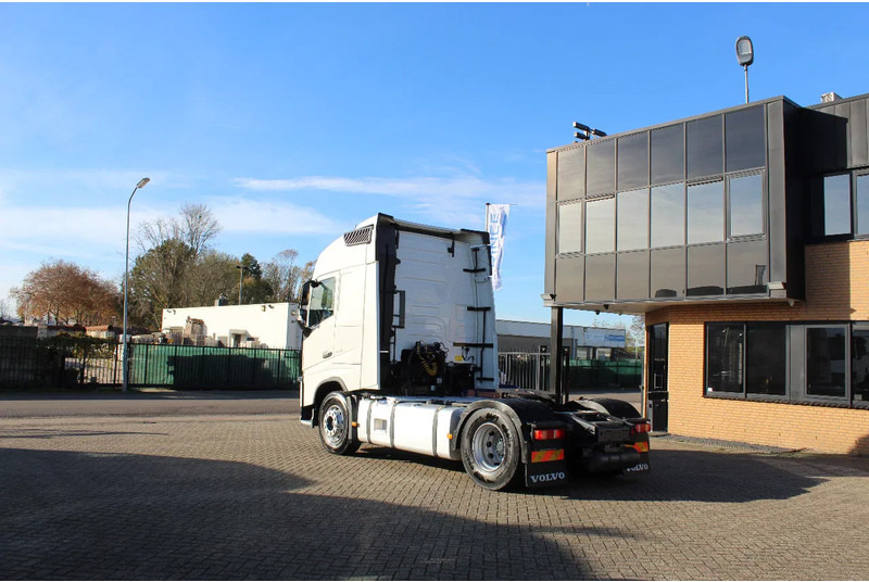 Volvo FH 460 * EURO6 * 4X2 * - Tractor unit: picture 4 Volvo FH 460 * EURO6 * 4X2 * - Tractor unit: picture 4