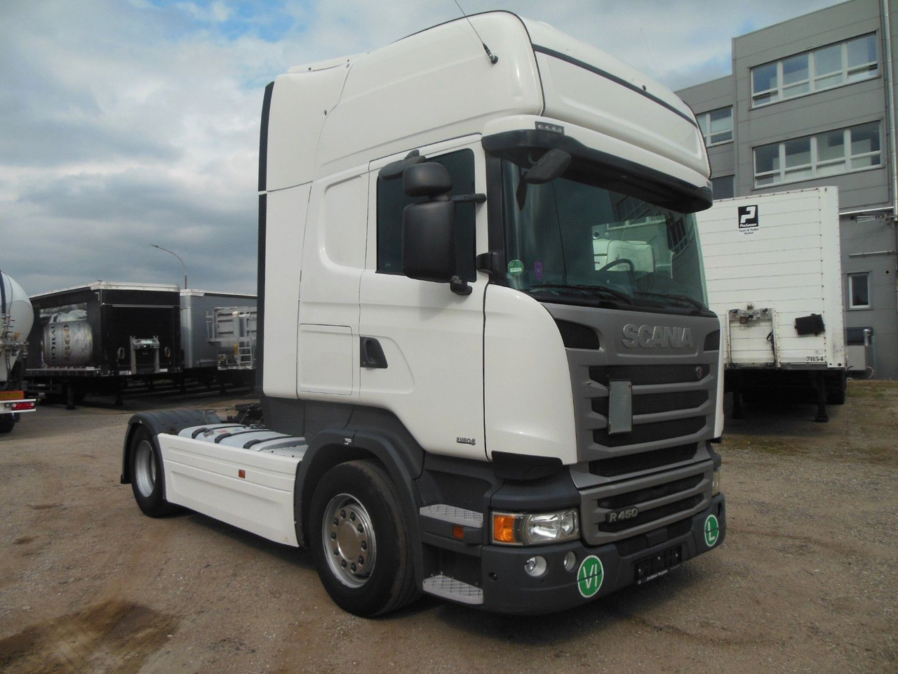 Scania R450,RETARDER,STANDART,NEUE TACHO SMART 2 - Tractor unit: picture 2 Scania R450,RETARDER,STANDART,NEUE TACHO SMART 2 - Tractor unit: picture 2