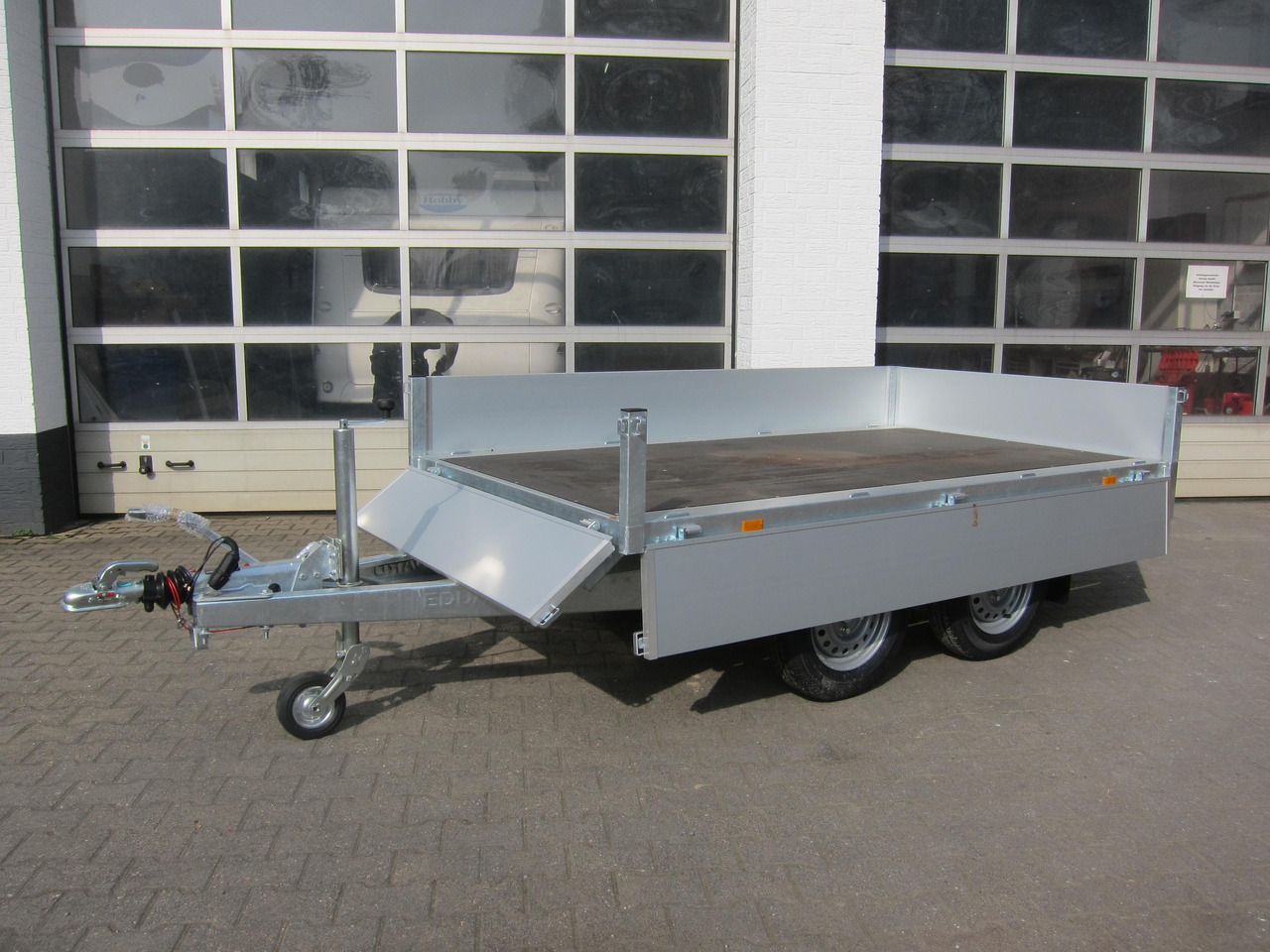 Hochlader 260x150x30cm Lfh: 72cm (S) 2000kg Top Deal AKTION - Dropside/ Flatbed trailer: picture 3 Hochlader 260x150x30cm Lfh: 72cm (S) 2000kg Top Deal AKTION - Dropside/ Flatbed trailer: picture 3