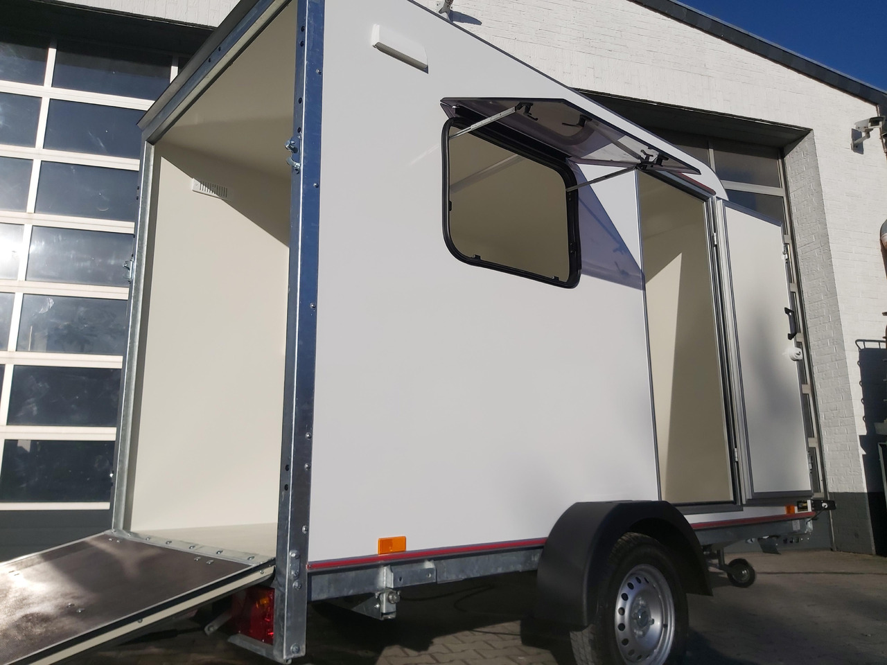 Caravan Kargo Camp TFS S Midi+ 320x150x180cm aero Seitentür Rampe Fenster+ 230V 12V 750kg Bremse 100km/H: picture 14