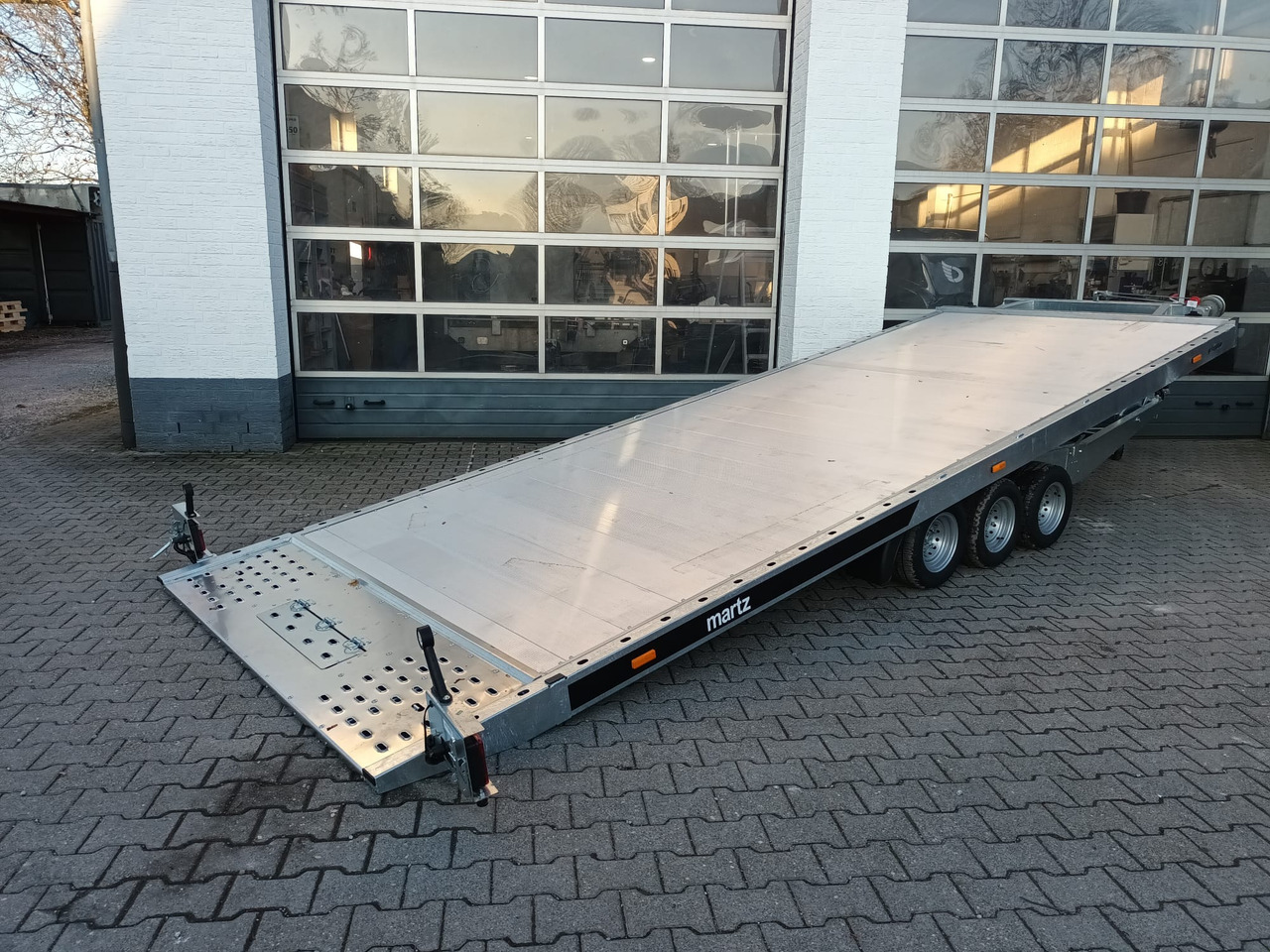 Martz Cartrailer GT KIPP 580/3 3,5T 580x215cm Profi Aluboden Winde Tridem 10" 3500kg 100 km/H - Autotransporter trailer: picture 2 Martz Cartrailer GT KIPP 580/3 3,5T 580x215cm Profi Aluboden Winde Tridem 10" 3500kg 100 km/H - Autotransporter trailer: picture 2