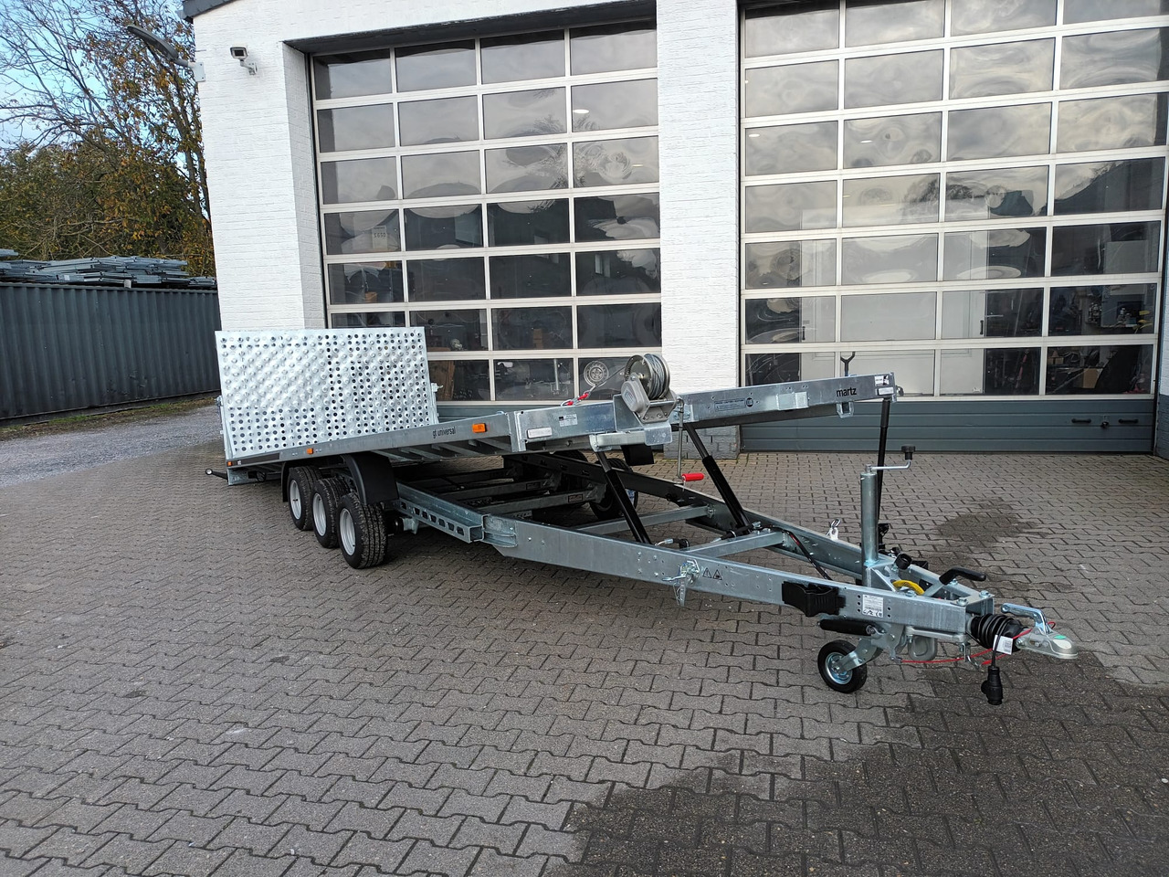 Martz Universal GT KIPP 600/3 S 600x210cm Aluboden ankippbar Hecklappe Winde Tridem 10" 3500kg - Plant trailer: picture 5 Martz Universal GT KIPP 600/3 S 600x210cm Aluboden ankippbar Hecklappe Winde Tridem 10" 3500kg - Plant trailer: picture 5