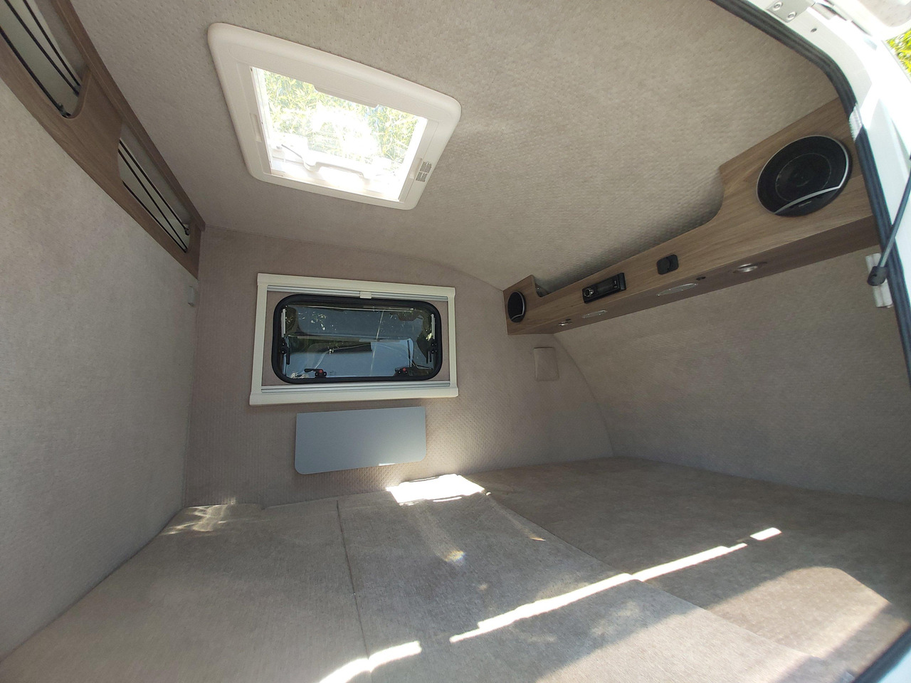 Caravan Mini Camper Mini Tommy TMC25 Basic V1 252x140x121cm Küche 100km/H 750kg ohne Bremse Winter Aktion: picture 10