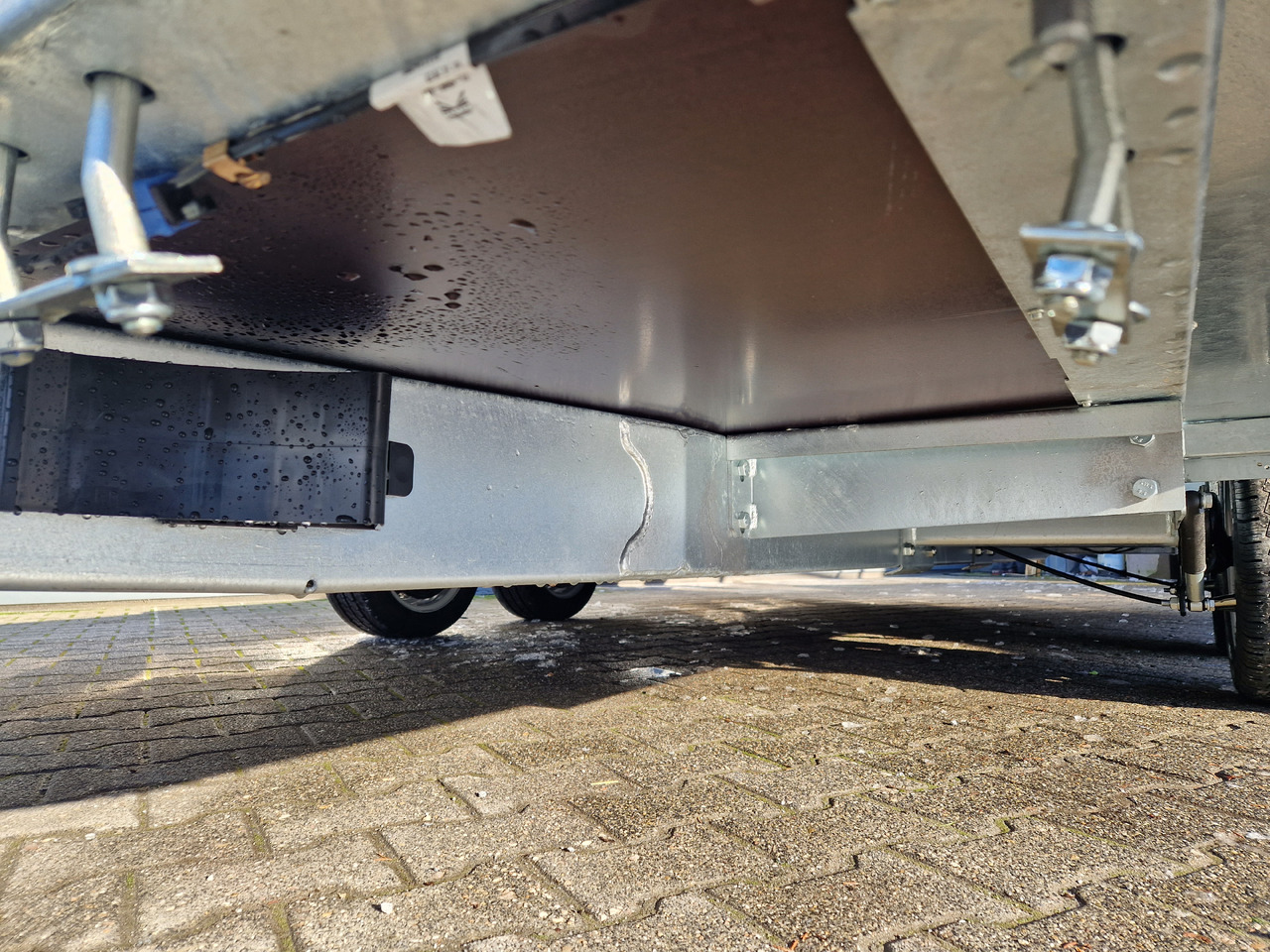 Saris Magnum MAXX 3500 406x182x30cm force one Rampen Schaufelablage 100km/H 3500kg Januar Aktion - Plant trailer: picture 4 Saris Magnum MAXX 3500 406x182x30cm force one Rampen Schaufelablage 100km/H 3500kg Januar Aktion - Plant trailer: picture 4