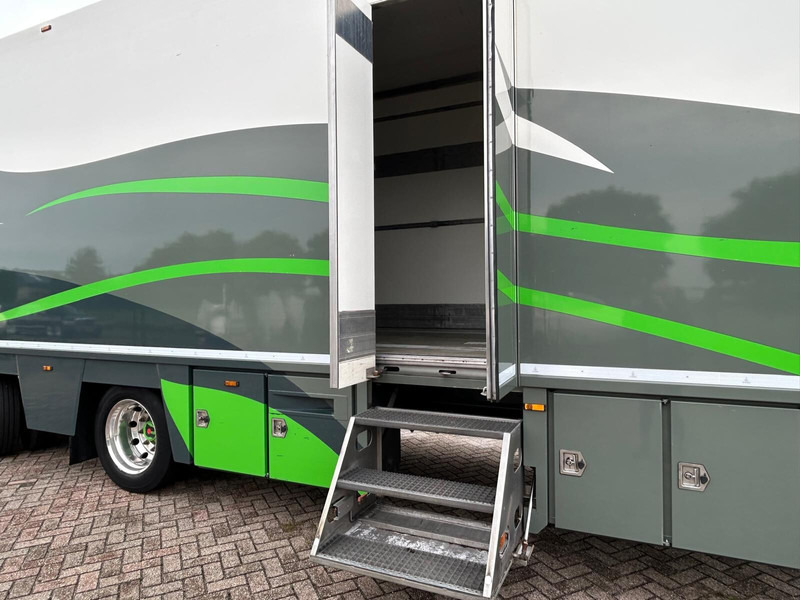 Tractor unit Scania R450: picture 9