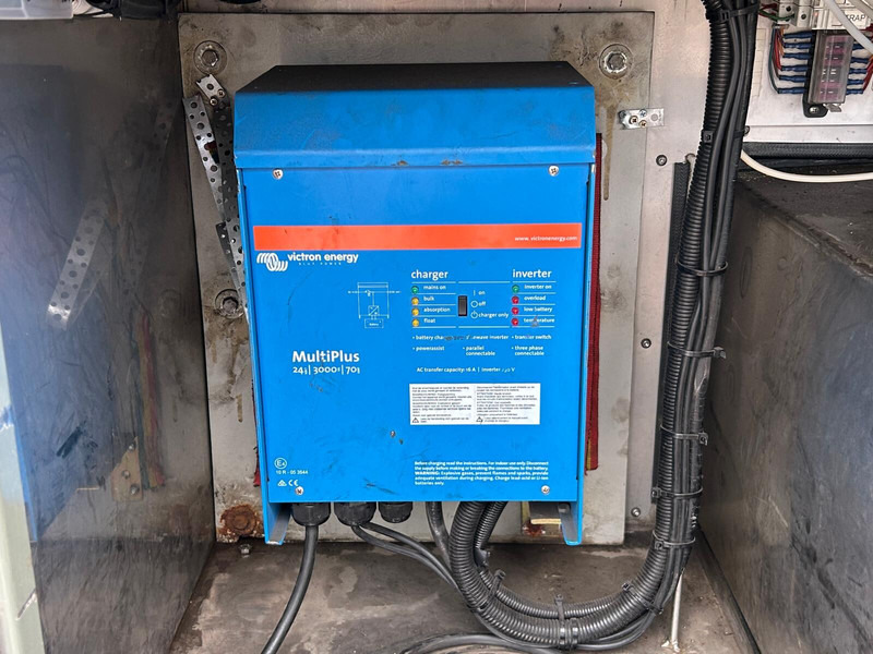 Tractor unit Scania R450: picture 18