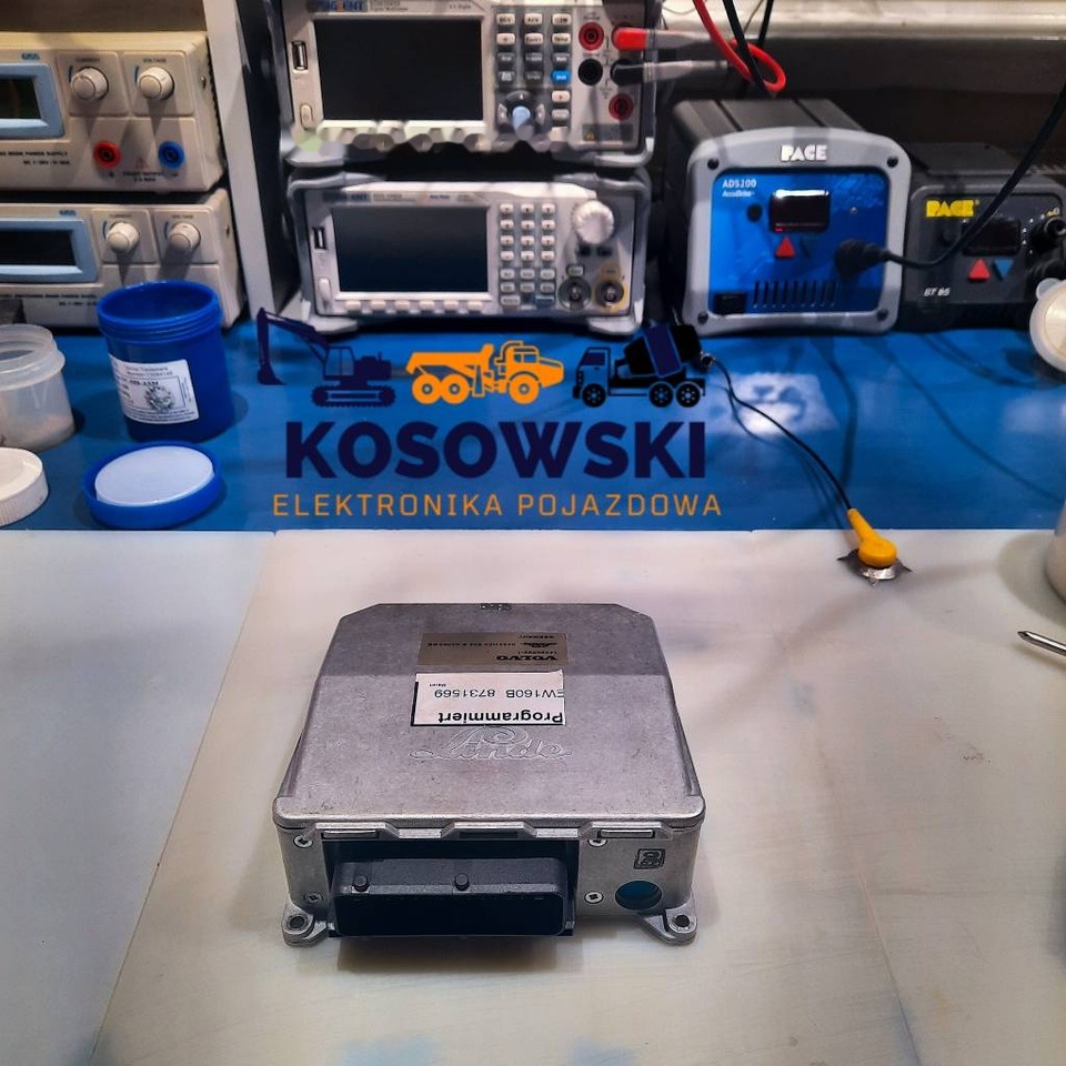 Volvo EW 140 EW 160 EW 180 - ECU for Wheel excavator: picture 2 Volvo EW 140 EW 160 EW 180 - ECU for Wheel excavator: picture 2