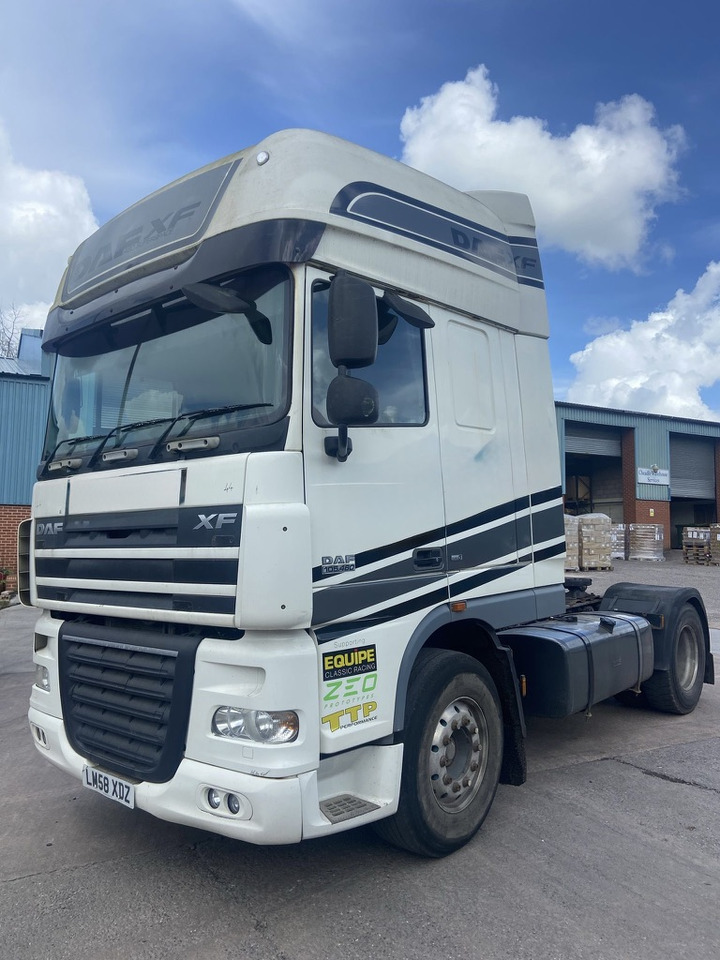 Daf 105Xf 460 4x2 Tractor Unit - Tractor unit: picture 2 Daf 105Xf 460 4x2 Tractor Unit - Tractor unit: picture 2