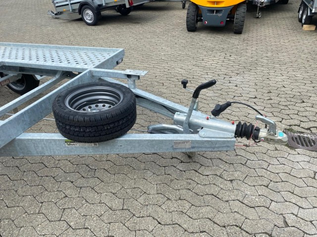 Gala BGG Taurus 5035SL 5050 x 2050 mm, 3,5 to. ZG, 2-Achs - Autotransporter trailer: picture 2 Gala BGG Taurus 5035SL 5050 x 2050 mm, 3,5 to. ZG, 2-Achs - Autotransporter trailer: picture 2