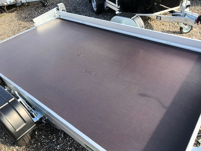 Humbaur Absenkanhänger HKT 132515 S, 2500 x 1565 x 150 mm, 1,35 to. - Car trailer: picture 4 Humbaur Absenkanhänger HKT 132515 S, 2500 x 1565 x 150 mm, 1,35 to. - Car trailer: picture 4