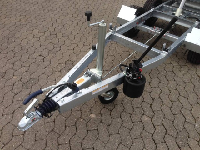 Humbaur HUK 273117 Heckkipper 2,7 t. 3140 x 1750 x 300 mm, E-Pumpe - Tipper trailer: picture 3 Humbaur HUK 273117 Heckkipper 2,7 t. 3140 x 1750 x 300 mm, E-Pumpe - Tipper trailer: picture 3