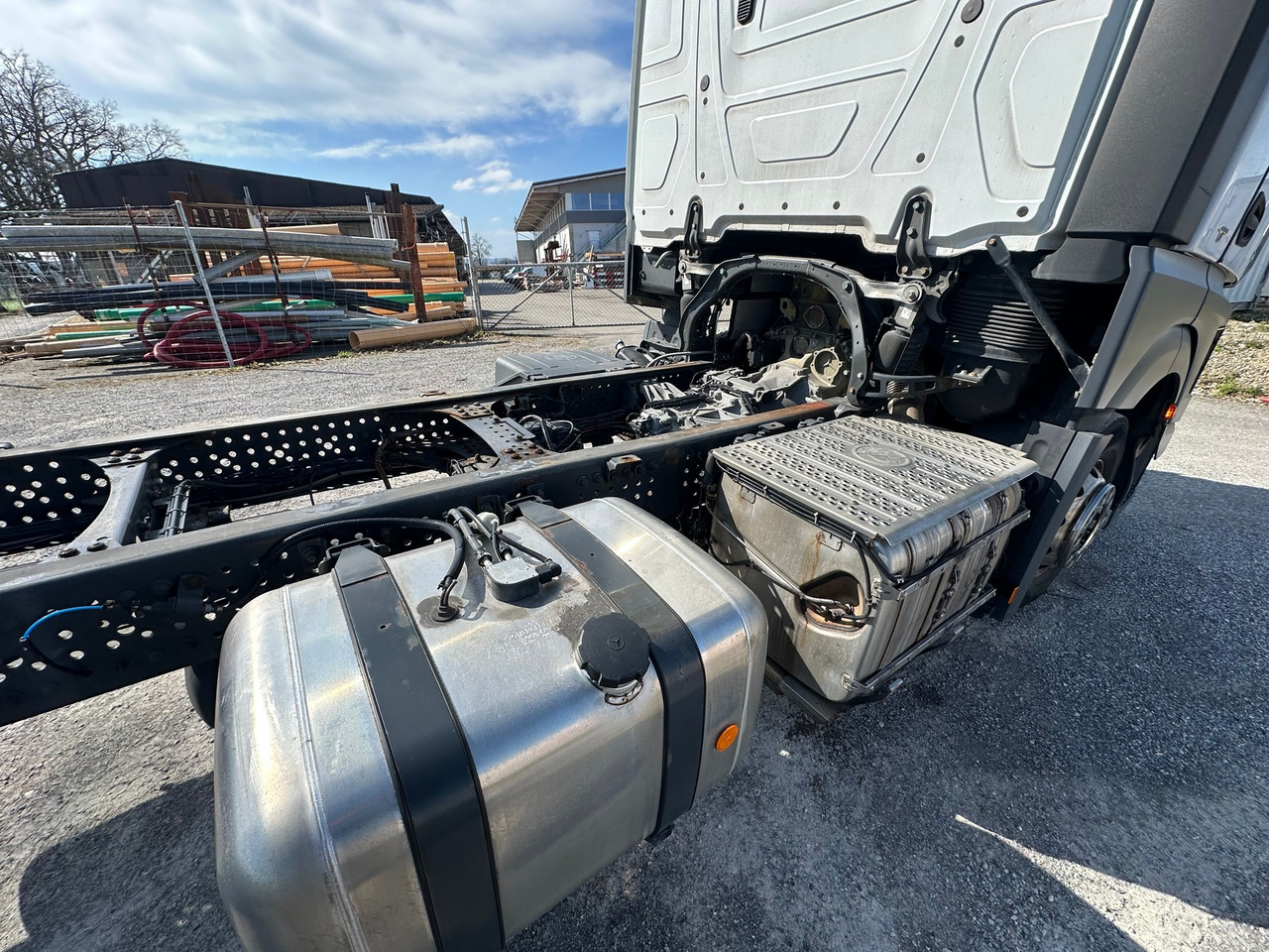 Cab chassis truck MERCEDES-BENZ actros 18.42 4x2 Shassie Cabine: picture 11