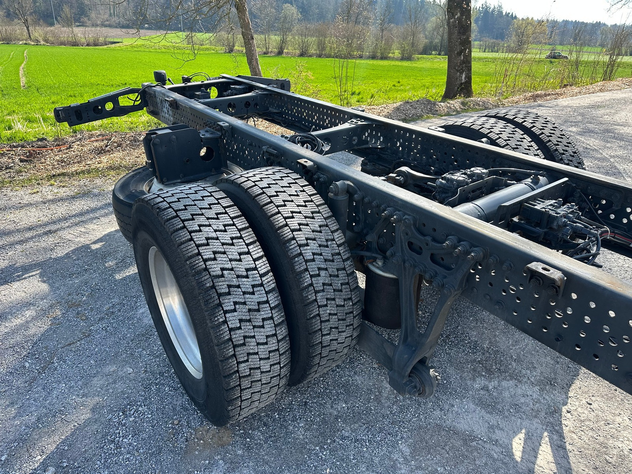 Cab chassis truck MERCEDES-BENZ actros 18.42 4x2 Shassie Cabine: picture 12