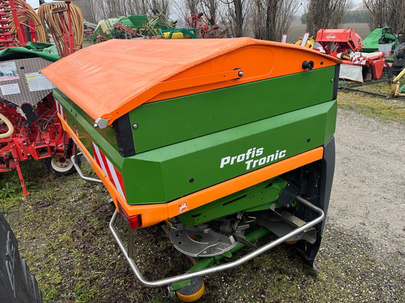 Amazone ZA-TS 1700 PROFIS TRONIC - Fertilizer spreader: picture 4 Amazone ZA-TS 1700 PROFIS TRONIC - Fertilizer spreader: picture 4