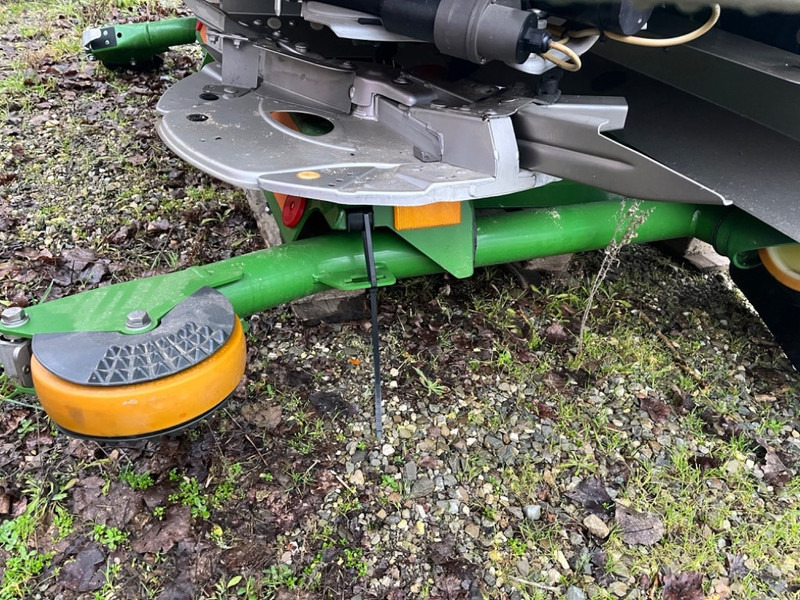 Amazone ZA-TS 1700 PROFIS TRONIC - Fertilizer spreader: picture 5 Amazone ZA-TS 1700 PROFIS TRONIC - Fertilizer spreader: picture 5