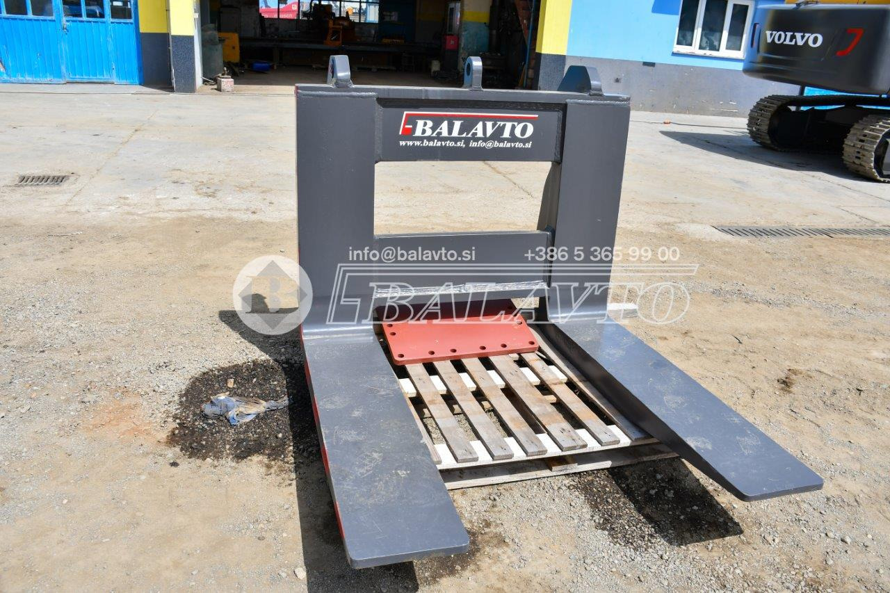 Balavto Block handling forks for Volvo L220 and L180 - Forks for Loader: picture 3 Balavto Block handling forks for Volvo L220 and L180 - Forks for Loader: picture 3