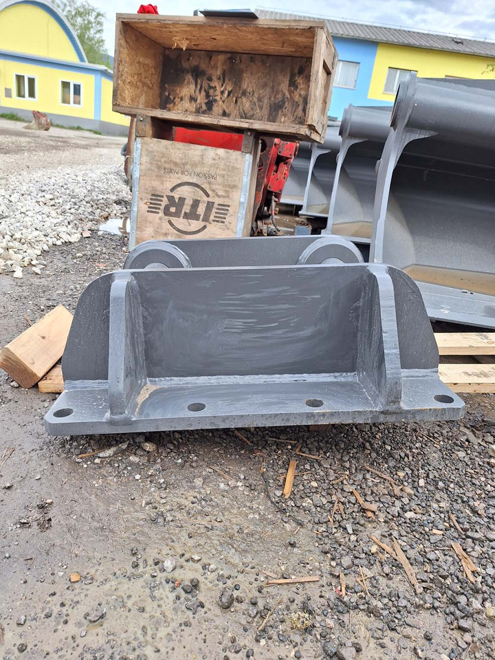 Balavto attachment plate NPK-D-3500 - Quick coupler for Construction machinery: picture 3 Balavto attachment plate NPK-D-3500 - Quick coupler for Construction machinery: picture 3