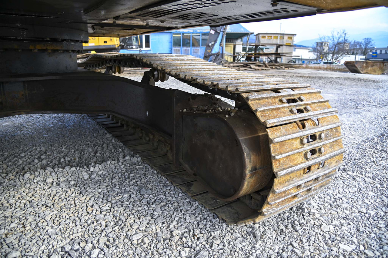 Crawler excavator CASE CX240B: picture 27