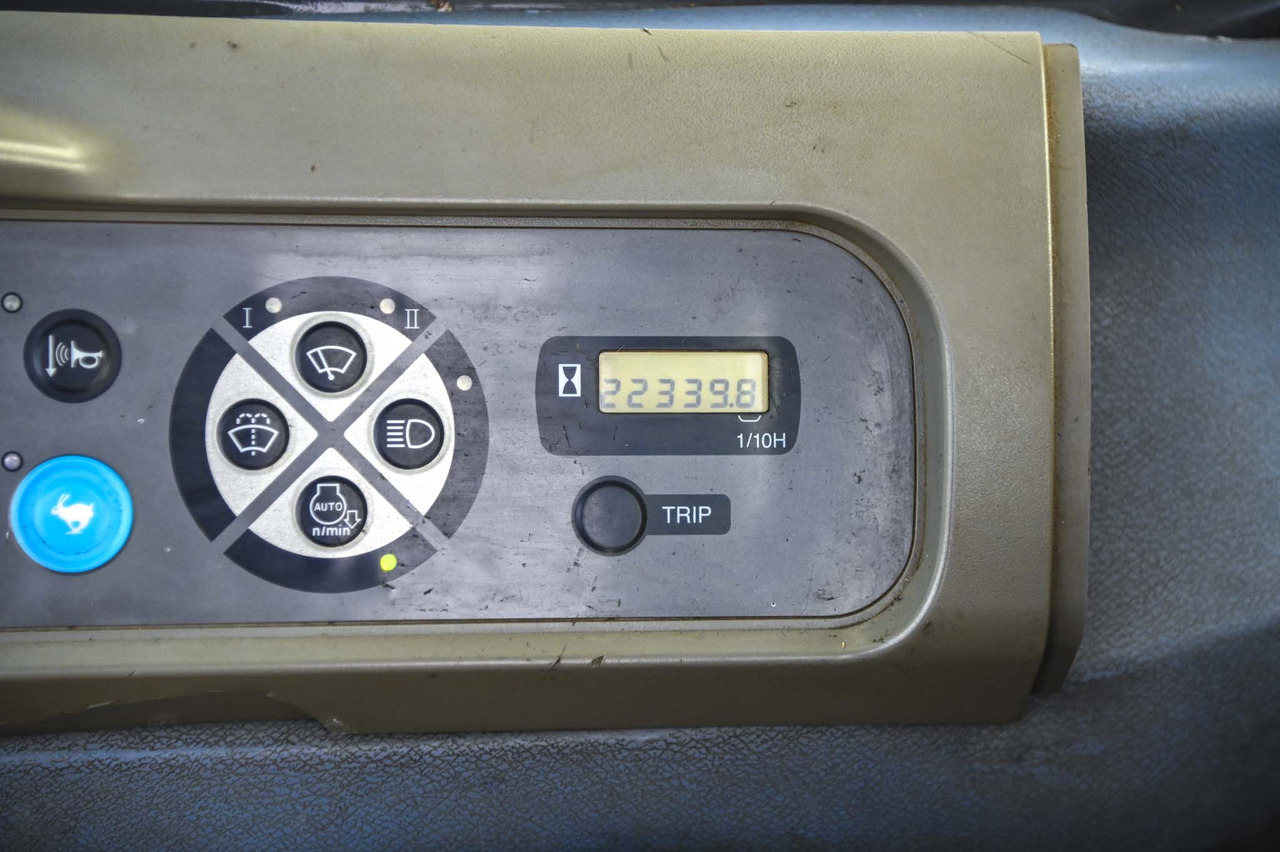 Crawler excavator CASE CX240B: picture 37