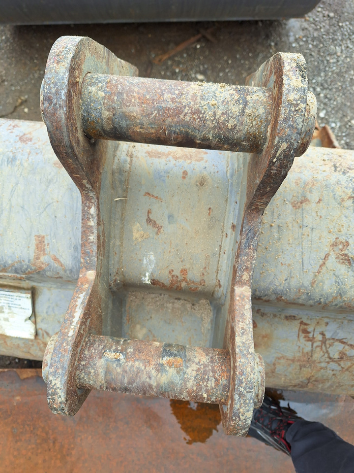 Int. equipment Verdun digging bucket 1000 mm - Excavator bucket: picture 4 Int. equipment Verdun digging bucket 1000 mm - Excavator bucket: picture 4