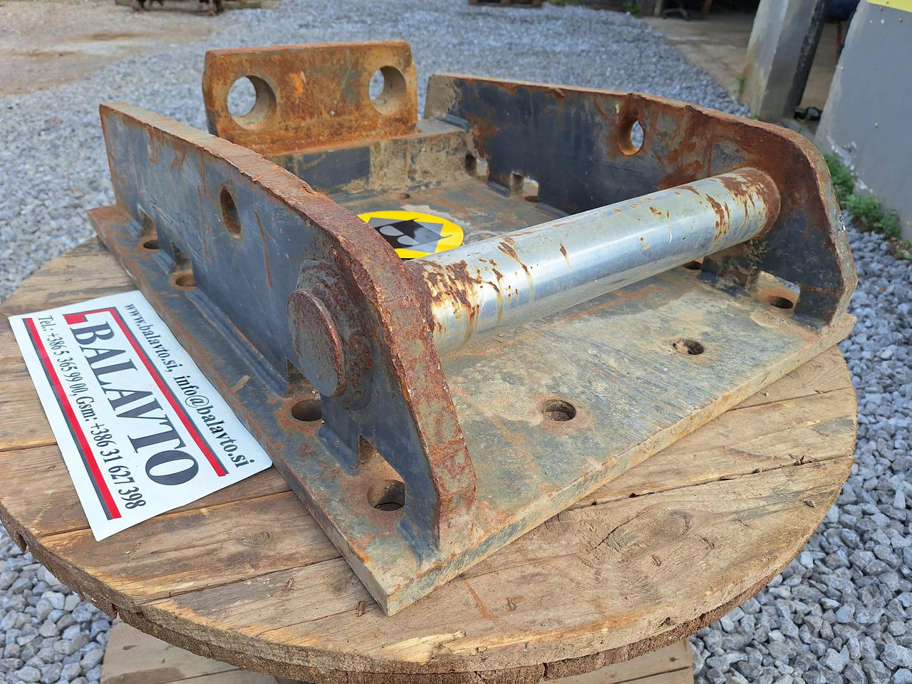 Lehnhoff attachment plate - Quick coupler for Construction machinery: picture 3 Lehnhoff attachment plate - Quick coupler for Construction machinery: picture 3